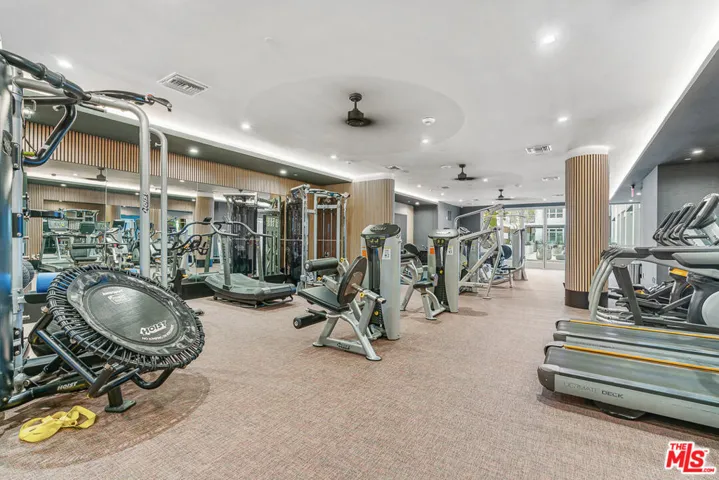 10601 Washington Boulevard 409, Culver City, California 90232