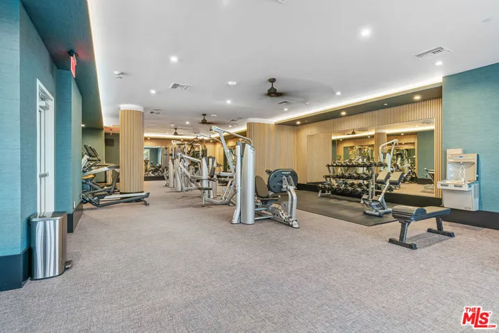10601 Washington Boulevard 409, Culver City, California 90232