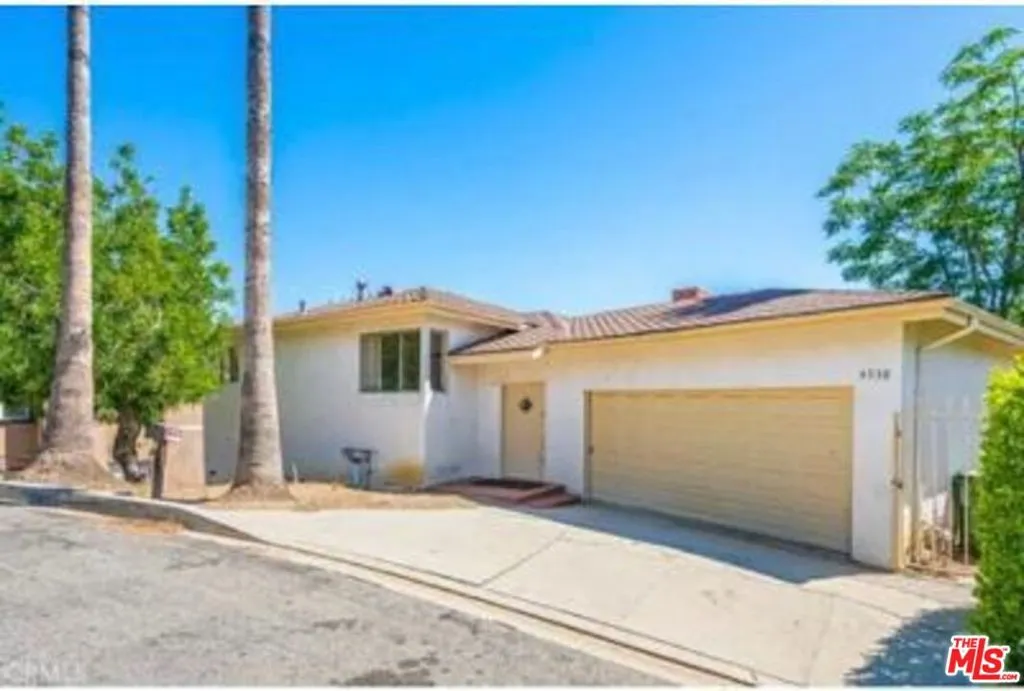 4938 Medina Road, Woodland Hills, California 91364 home-pic-6