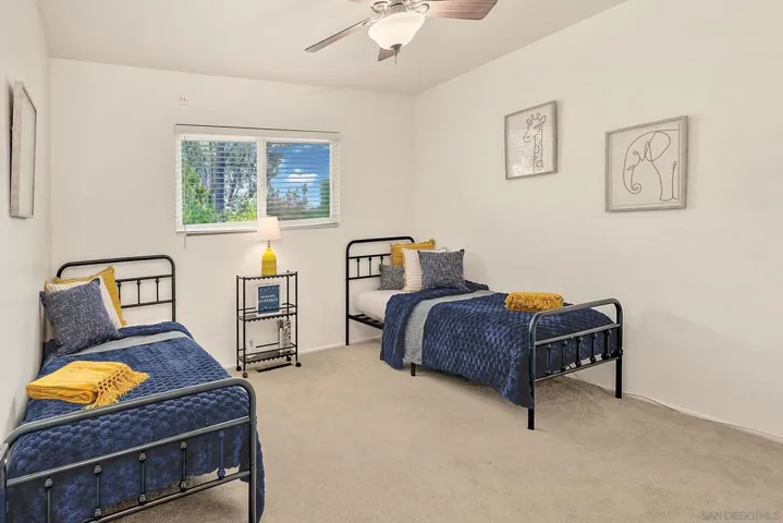1996 Valley Rim Rd, El Cajon, California 92019