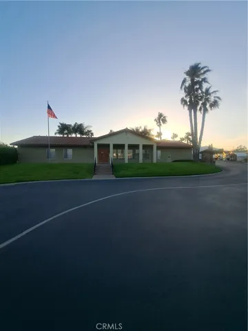 clubhouse front view