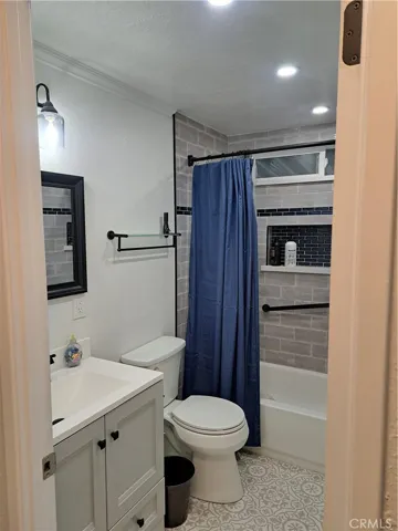 2498 Ayala Drive 136, Rialto, California 92377
