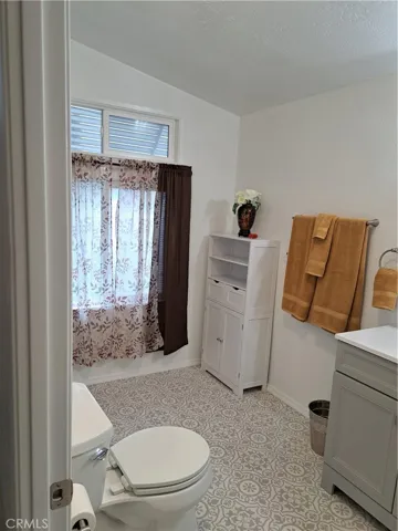 2498 Ayala Drive 136, Rialto, California 92377