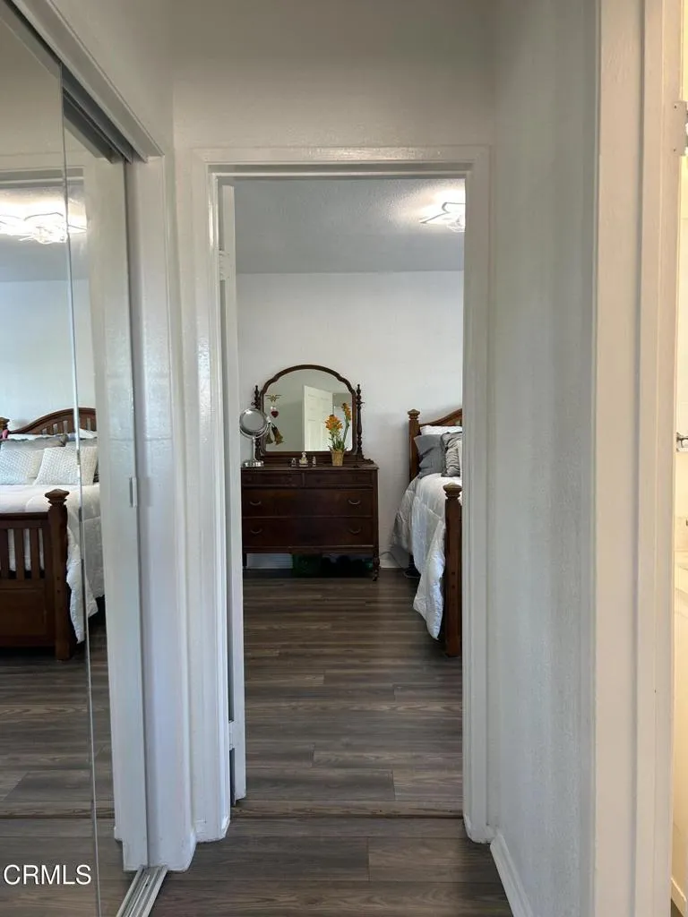 1080 N Eastman Avenue, Los Angeles, California 90063 home-pic-20