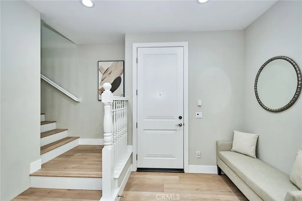 223 Gaspar, Irvine, California 92618 home-pic-5