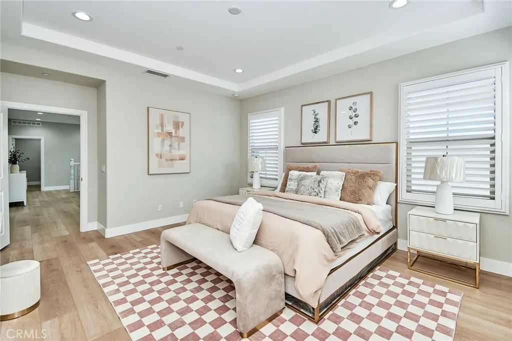 223 Gaspar, Irvine, California 92618 home-pic-33
