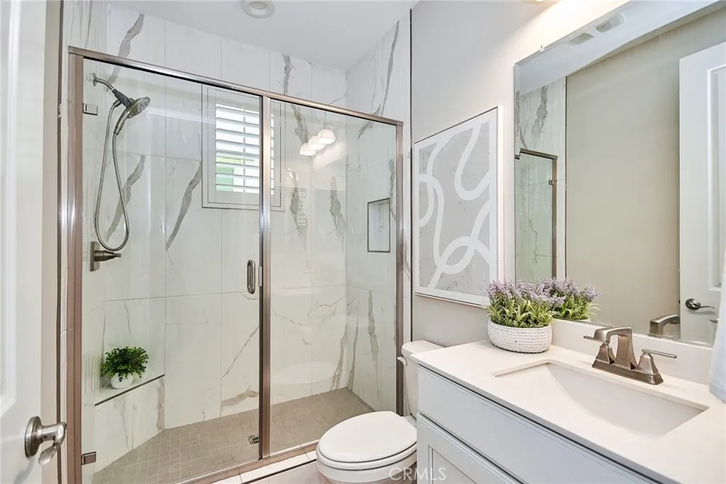 223 Gaspar, Irvine, California 92618 home-pic-22