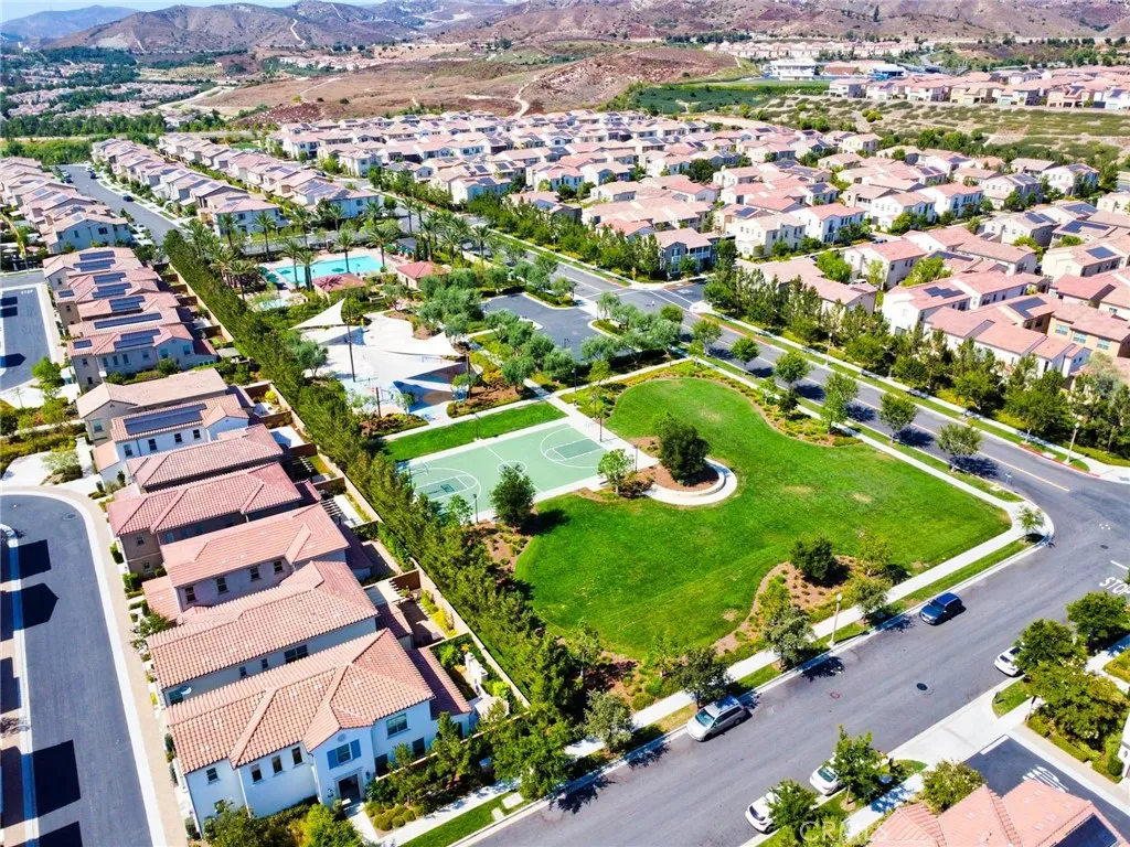 223 Gaspar, Irvine, California 92618 home-pic-48