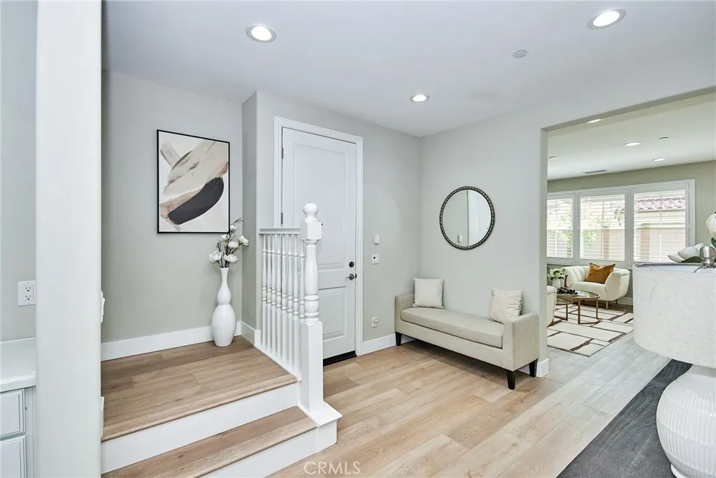 223 Gaspar, Irvine, California 92618 home-pic-4