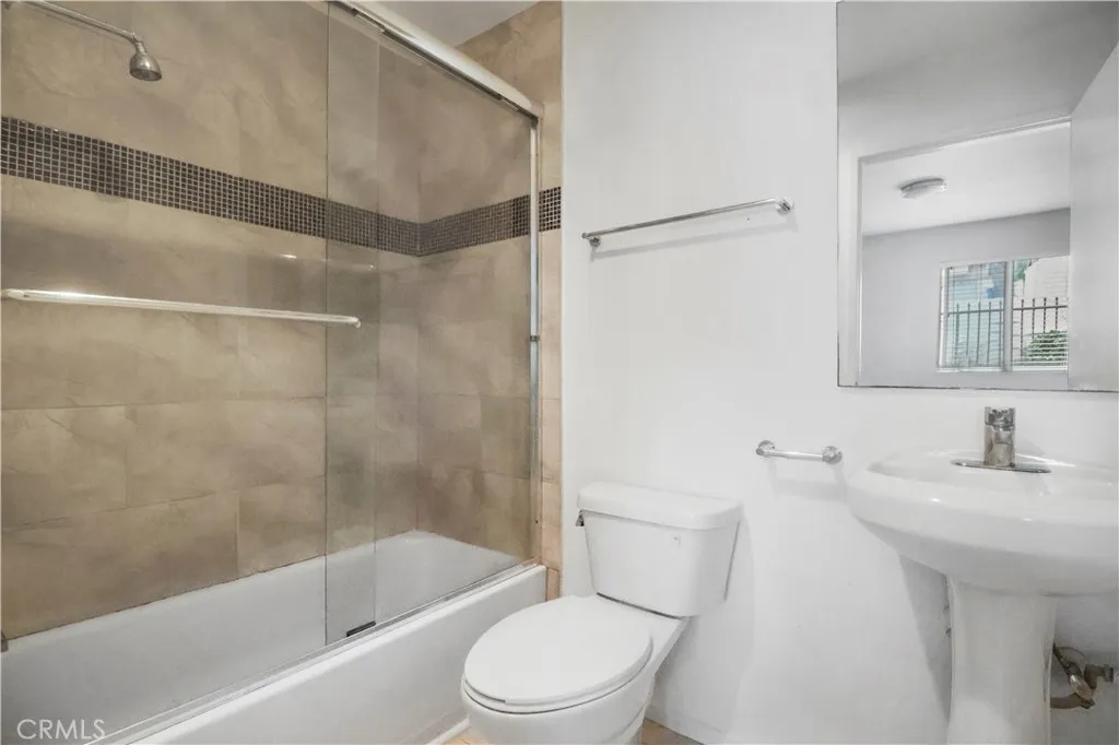 918 W College Street 317, Los Angeles, California 90012 home-pic-13