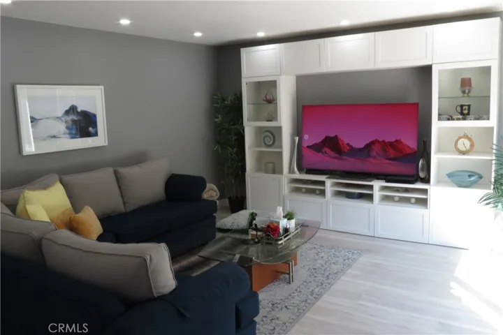 590 S Paseo Carmel, Anaheim Hills, California 92807