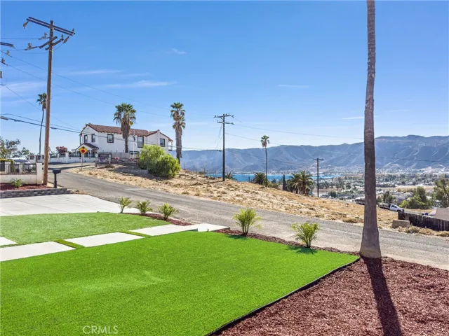 16938 Bell Avenue, Lake Elsinore, California 92530