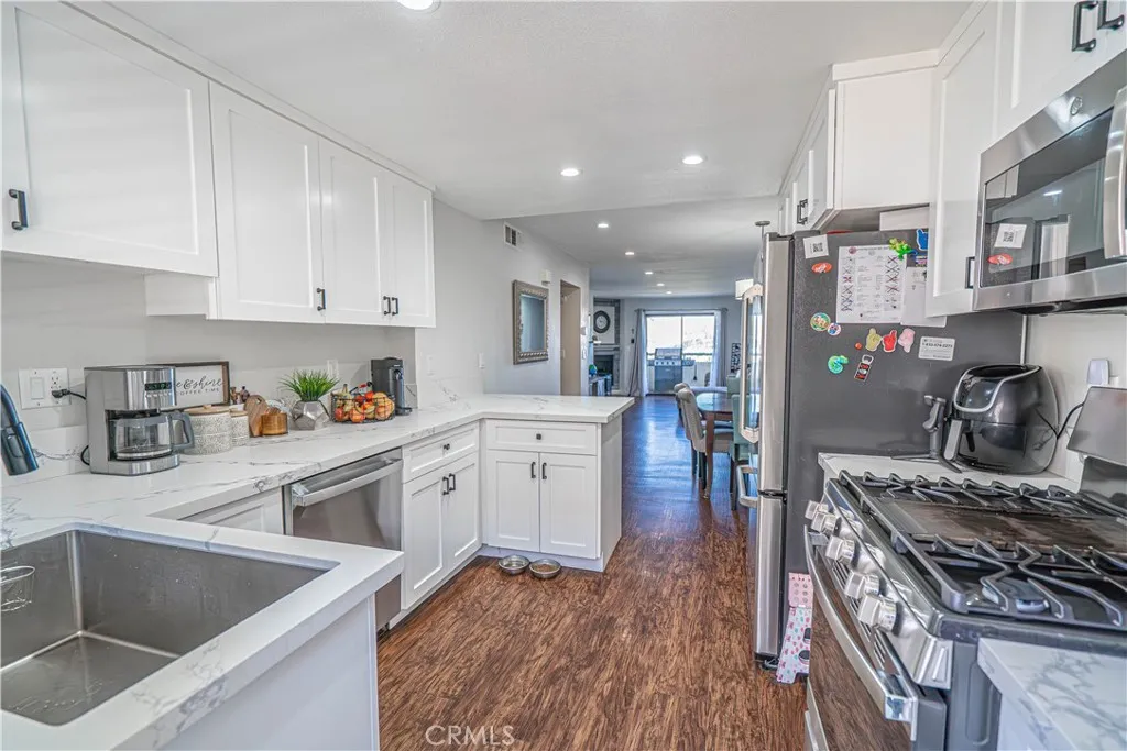 18111 Erik Court 445, Canyon Country, California 91387 home-pic-4