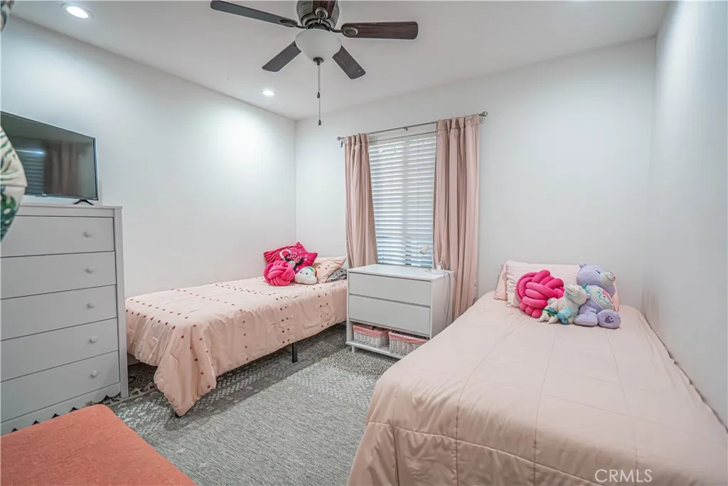 18111 Erik Court 445, Canyon Country, California 91387 home-pic-18