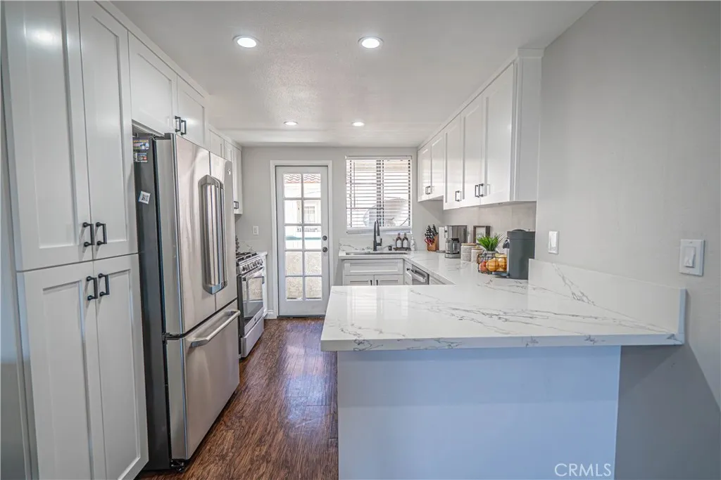 18111 Erik Court 445, Canyon Country, California 91387 home-pic-3