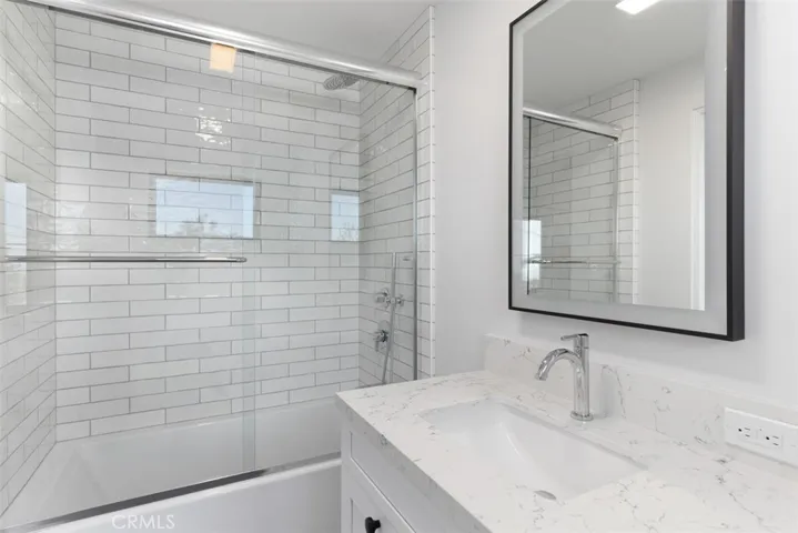 21552 Treetop Lane, Laguna Beach, California 92651