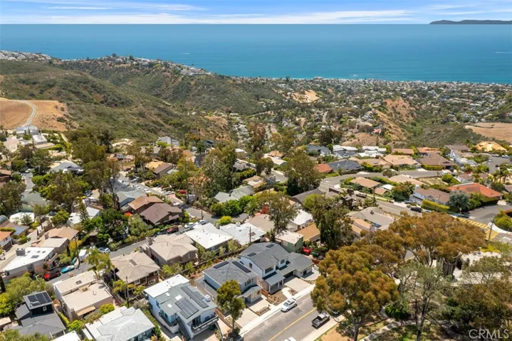 21552 Treetop Lane, Laguna Beach, California 92651