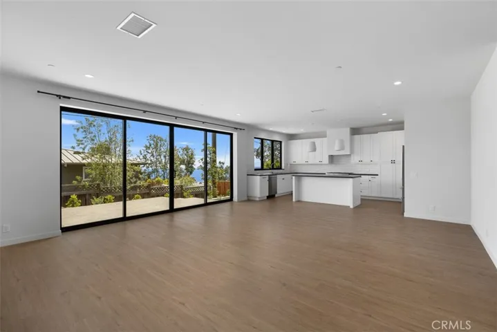 21552 Treetop Lane, Laguna Beach, California 92651