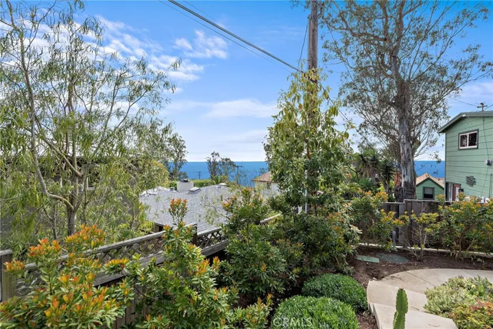 21552 Treetop Lane, Laguna Beach, California 92651