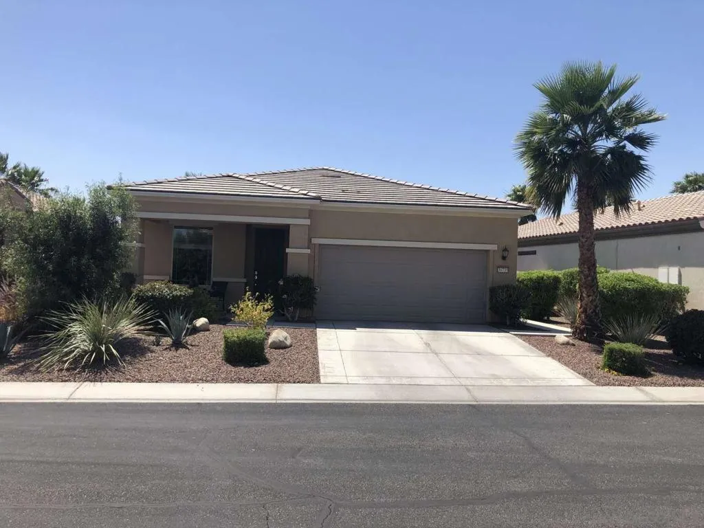 39735 Camino Michanito, Indio, California 92203 home-pic-0