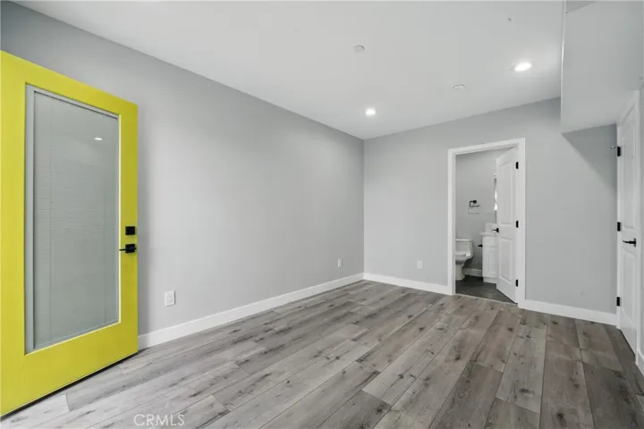 1643 W 82nd Street, Los Angeles, California 90047