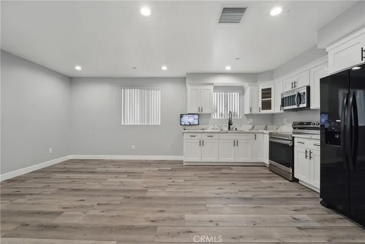 1643 W 82nd Street, Los Angeles, California 90047