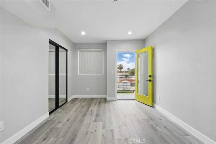 1643 W 82nd Street, Los Angeles, California 90047