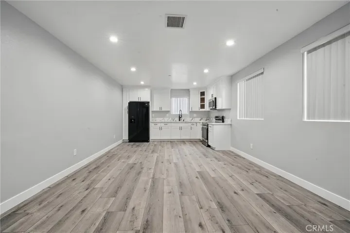 1643 W 82nd Street, Los Angeles, California 90047