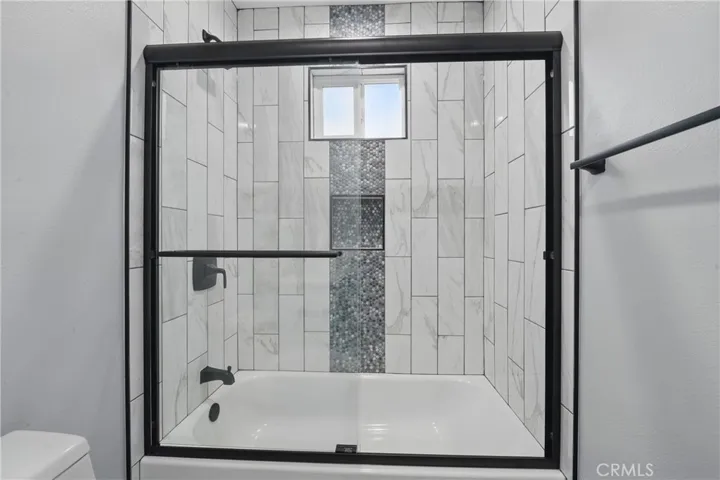 1643 W 82nd Street, Los Angeles, California 90047