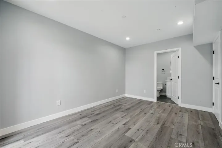 1643 W 82nd Street, Los Angeles, California 90047
