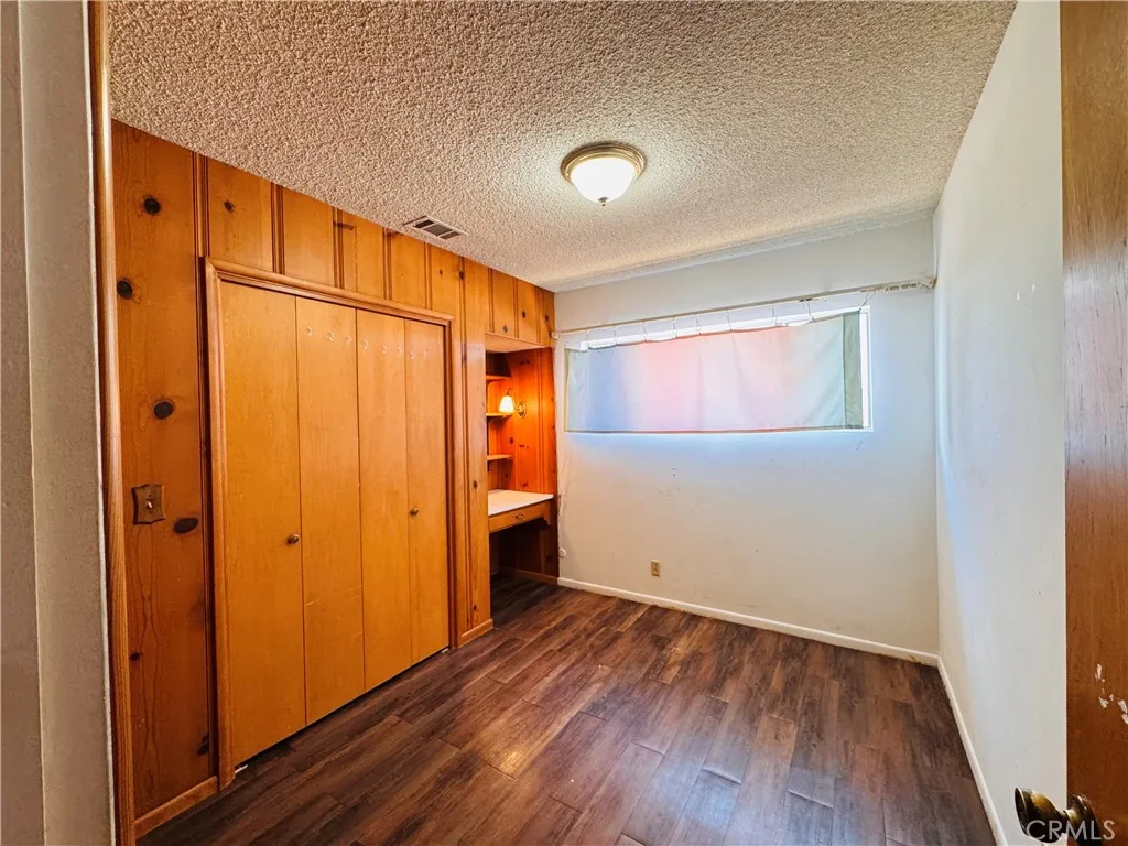 12257 Skywood Court, Riverside, California 92503 home-pic-39