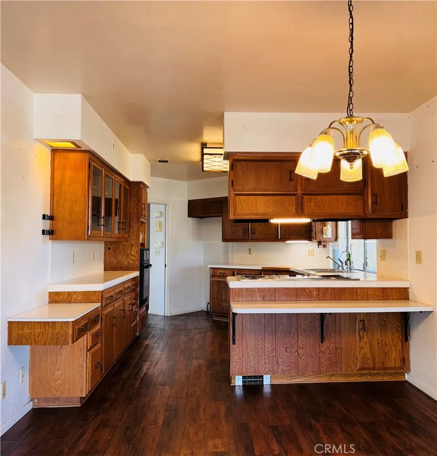 12257 Skywood Court, Riverside, California 92503 home-pic-30