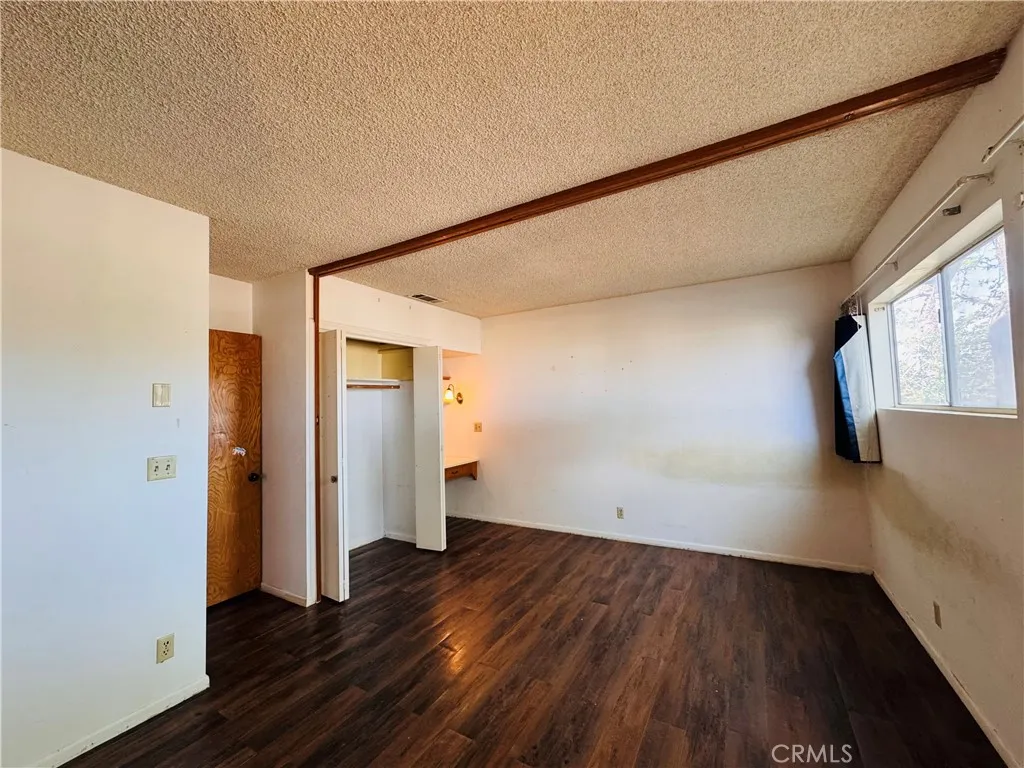 12257 Skywood Court, Riverside, California 92503 home-pic-41