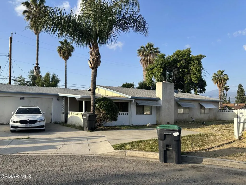 25880 Clearview Drive, Hemet, California 92544 home-pic-1