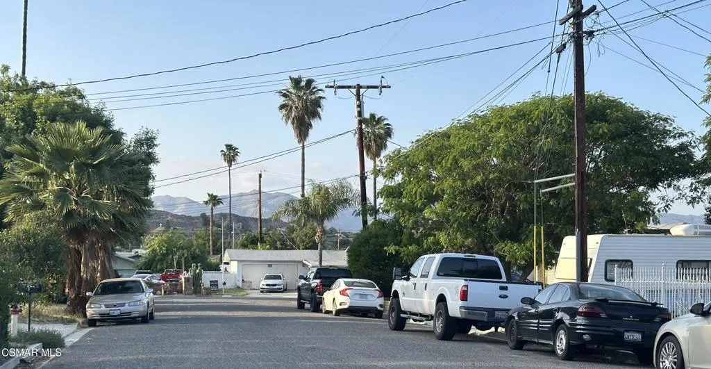 25880 Clearview Drive, Hemet, California 92544 home-pic-2