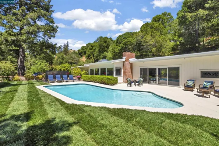 18 Van Tassel Ln, Orinda, California 94563