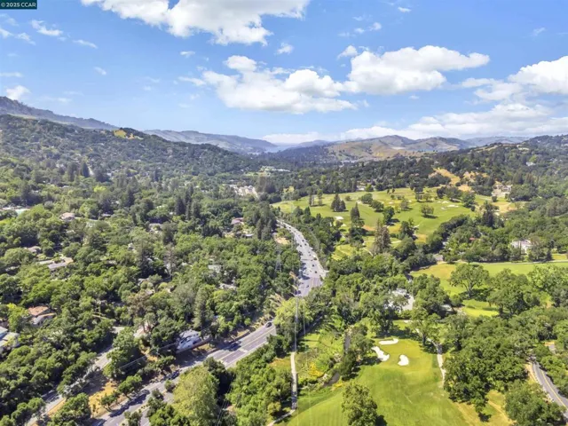 18 Van Tassel Ln, Orinda, California 94563
