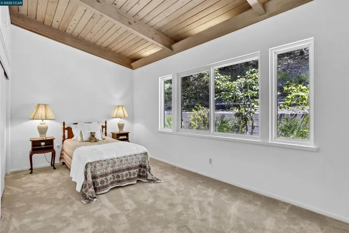 18 Van Tassel Ln, Orinda, California 94563