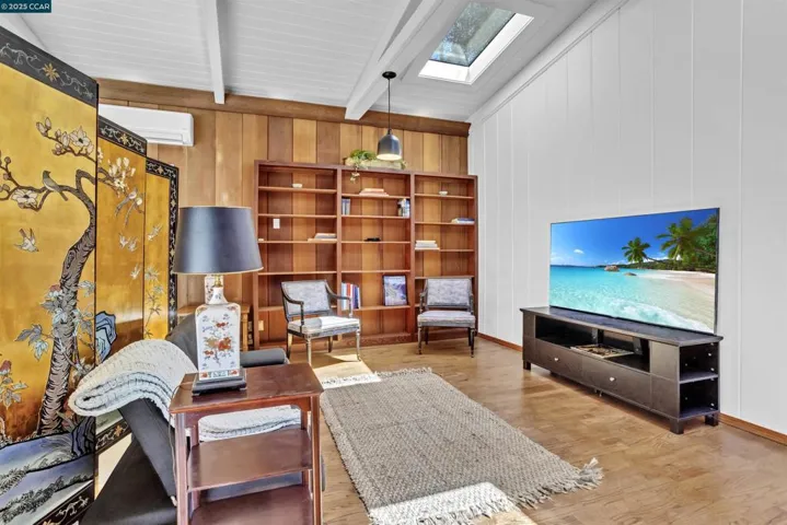 18 Van Tassel Ln, Orinda, California 94563