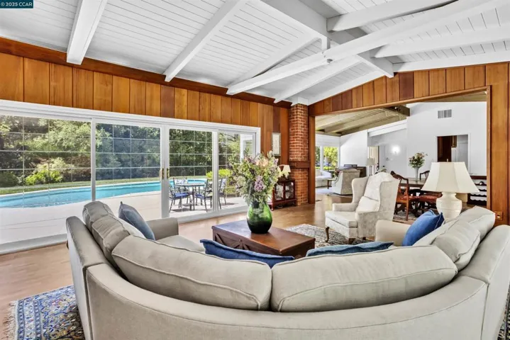 18 Van Tassel Ln, Orinda, California 94563