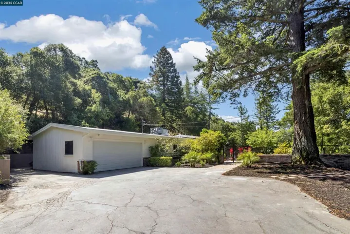 18 Van Tassel Ln, Orinda, California 94563