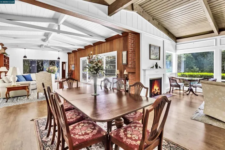 18 Van Tassel Ln, Orinda, California 94563