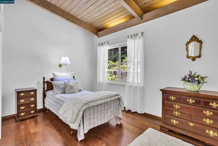 18 Van Tassel Ln, Orinda, California 94563