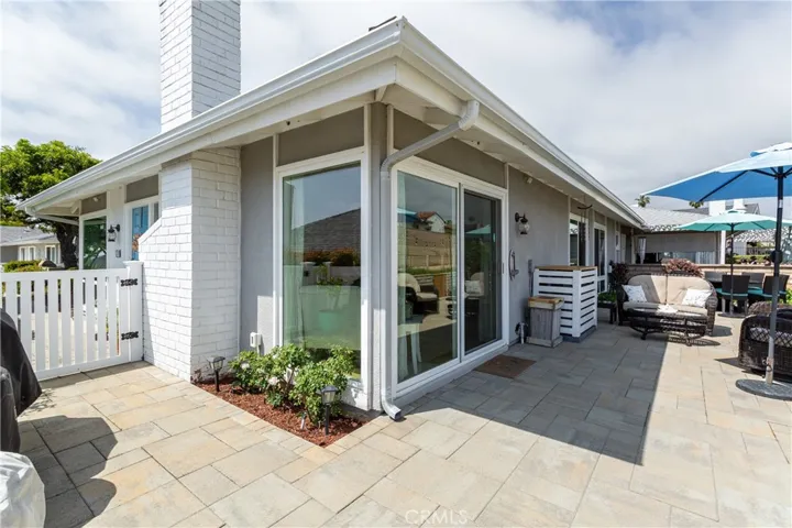 379 Camino San Clemente, San Clemente, California 92672