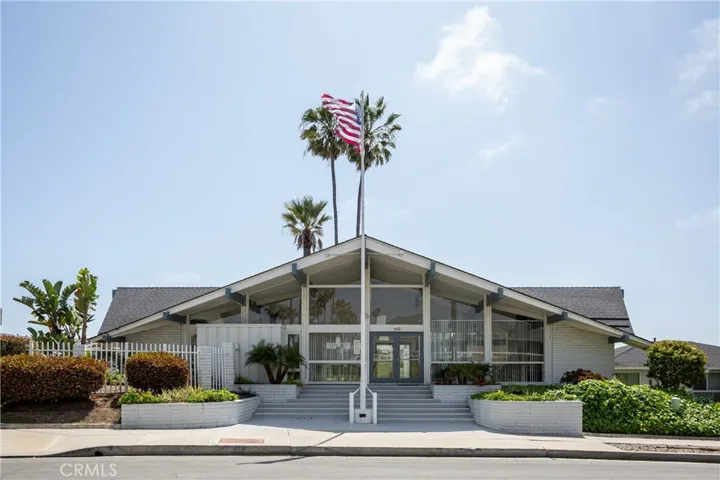 379 Camino San Clemente, San Clemente, California 92672