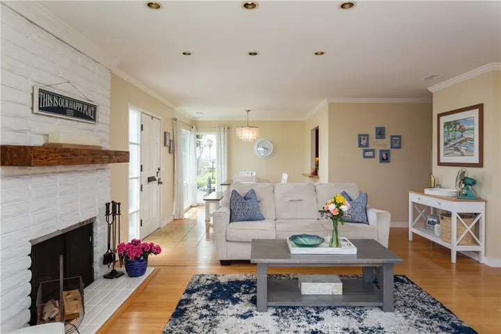 379 Camino San Clemente, San Clemente, California 92672