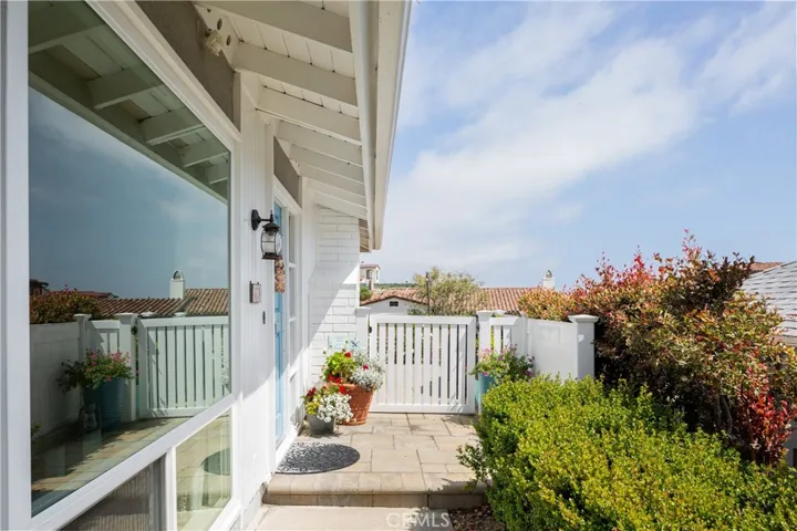 379 Camino San Clemente, San Clemente, California 92672