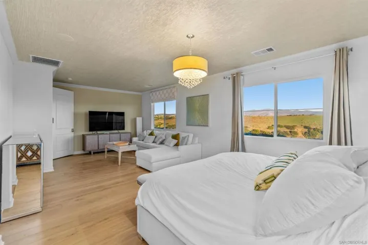 1841 Paterna Dr, Chula Vista, California 91913