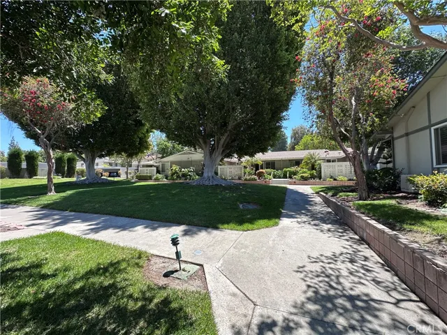 253 Calle Aragon F, Laguna Woods, California 92637