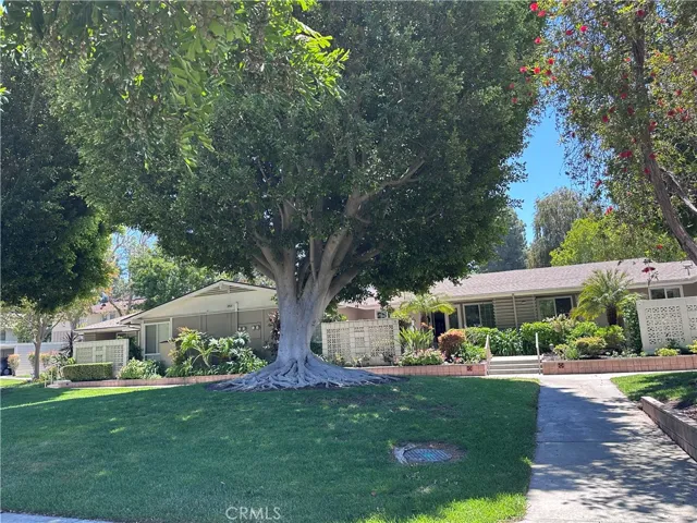 253 Calle Aragon F, Laguna Woods, California 92637